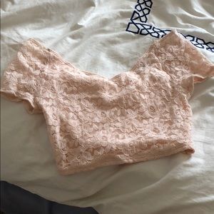 FLORAL LACE CROP TOP